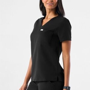 Figs Black Short Sleeve Women's Top